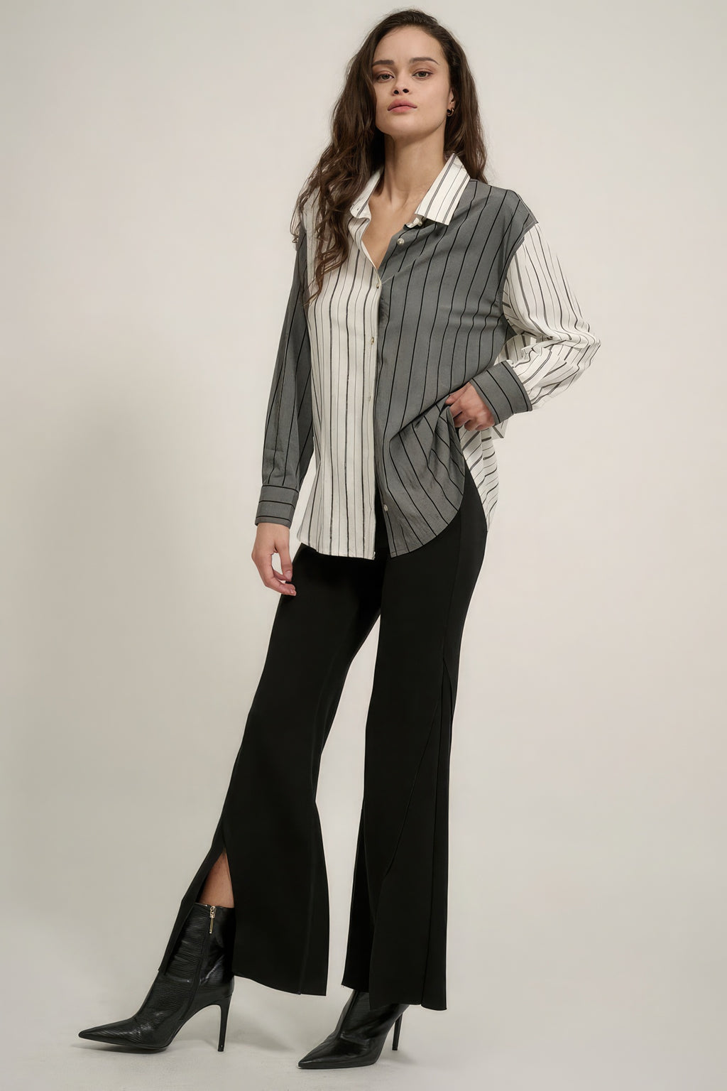 Expose Seam Flare Pants